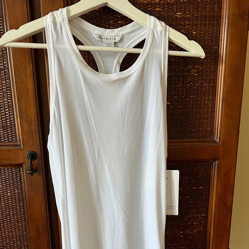 Athleta Ultimate Train Tank NWT